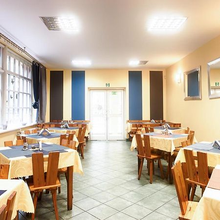Pod Arkadami Hotel Darłówko Eksteriør billede